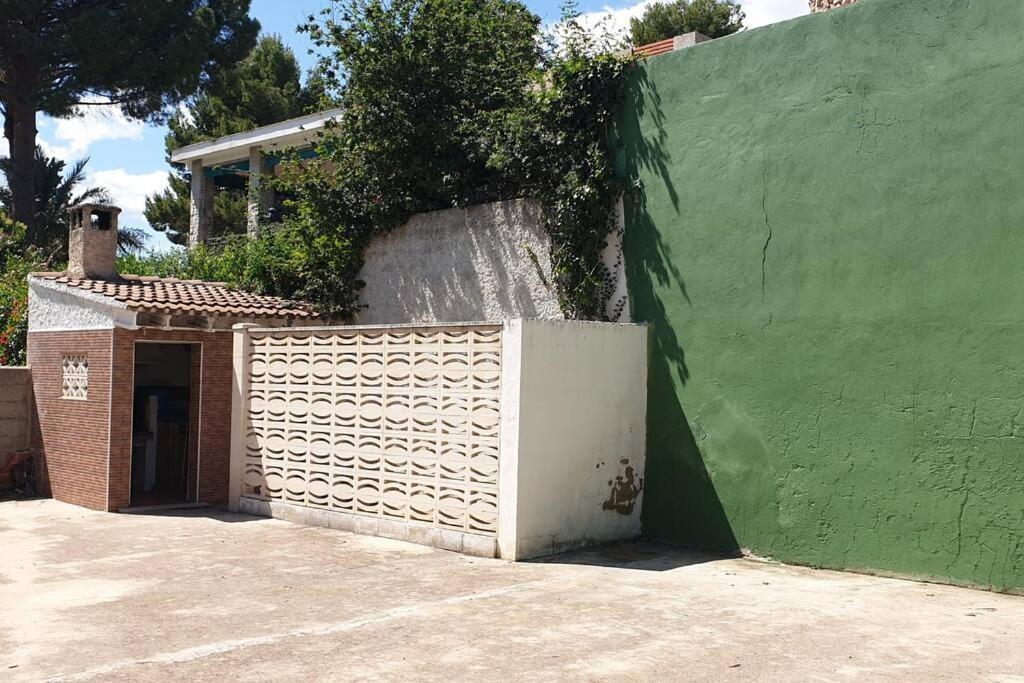 Chalet Rustico Con Piscina Y Barbacoa, Valencia 托伦特 外观 照片