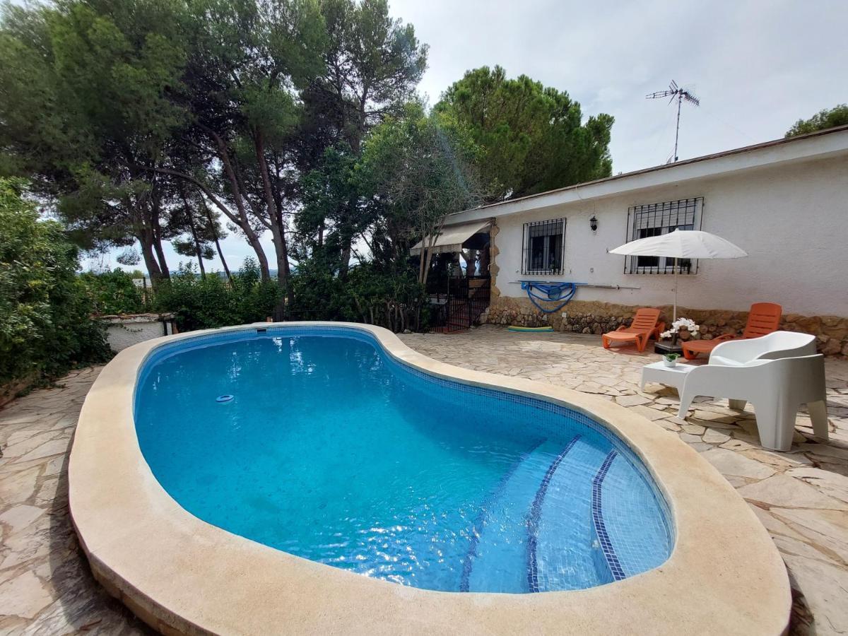 Chalet Rustico Con Piscina Y Barbacoa, Valencia 托伦特 外观 照片