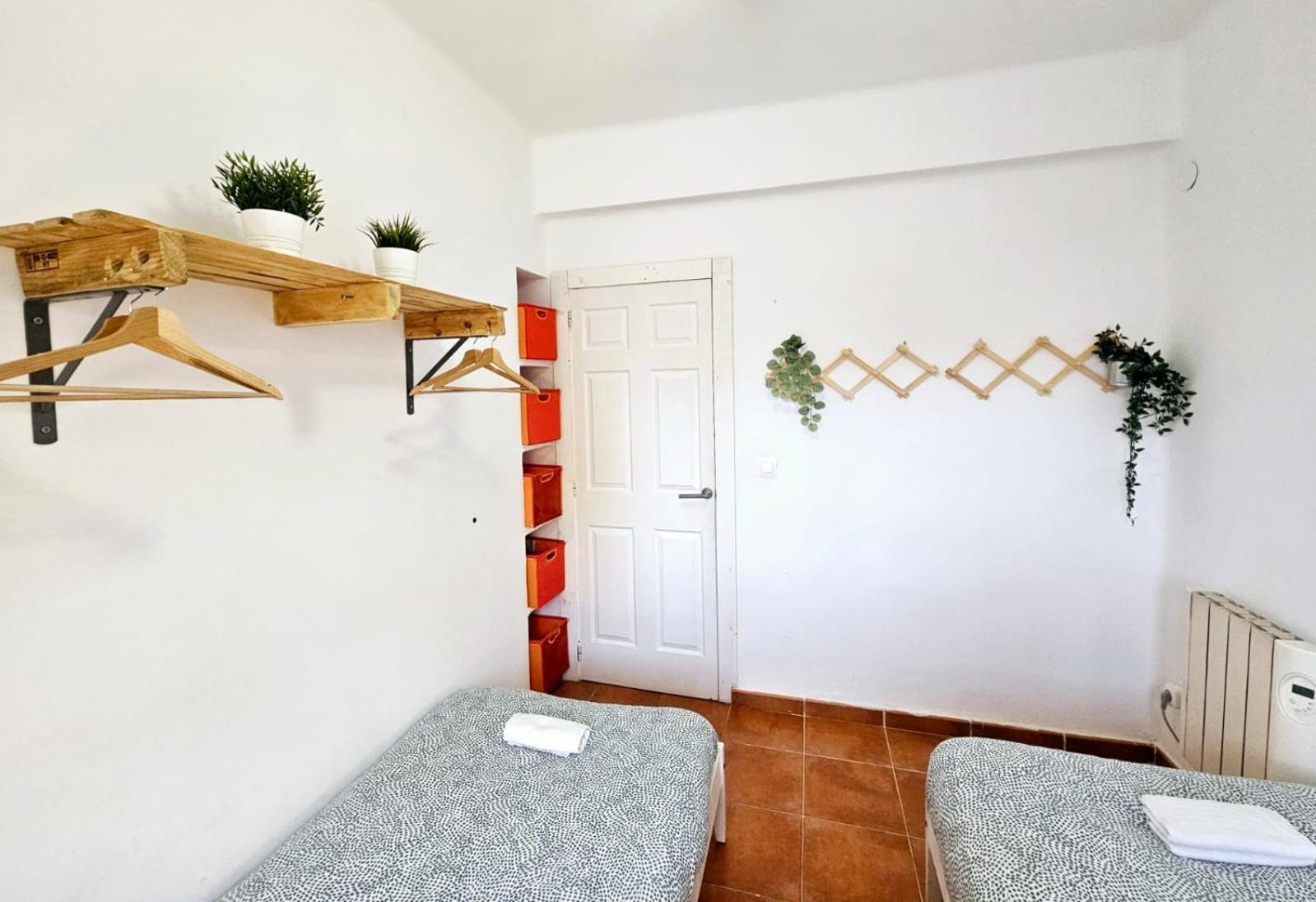 Chalet Rustico Con Piscina Y Barbacoa, Valencia 托伦特 外观 照片